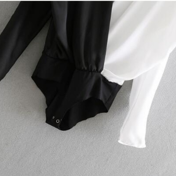 {boutique item} TWO-TONED CROSSOVER BODYSUIT - Picture 5 of 7